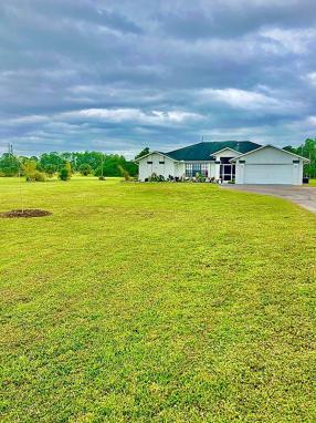 Image of 17950 Oak Creek Rd