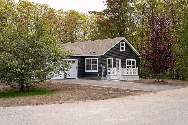Photo of 311 Hillcrest Ave, Scarborough, ME