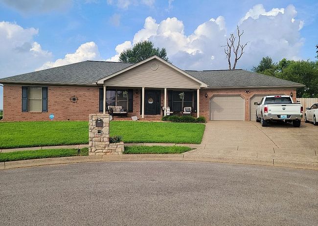 Photo of 625 Westfield Ln