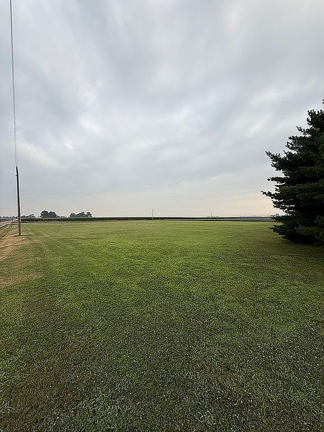 Photo of 22109 Niantic Rd, Illiopolis, IL