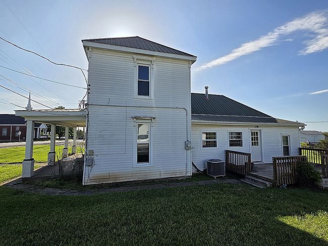 Photo of 5620 Lawrenceburg Rd, Chaplin, KY