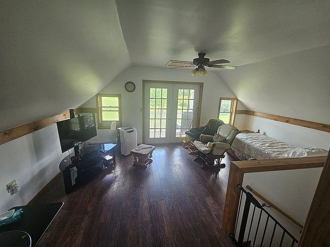 Photo of 6672 Twitchell Rd