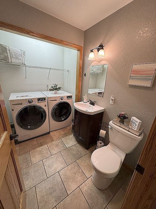 Photo of 1750 Rosely Rd, Saint Marys, PA