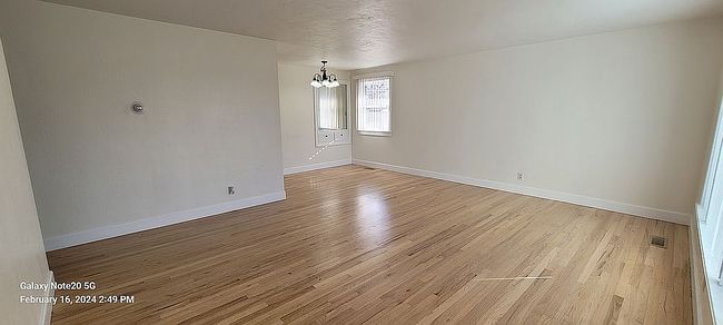 Image of 1711 N 19th Ave