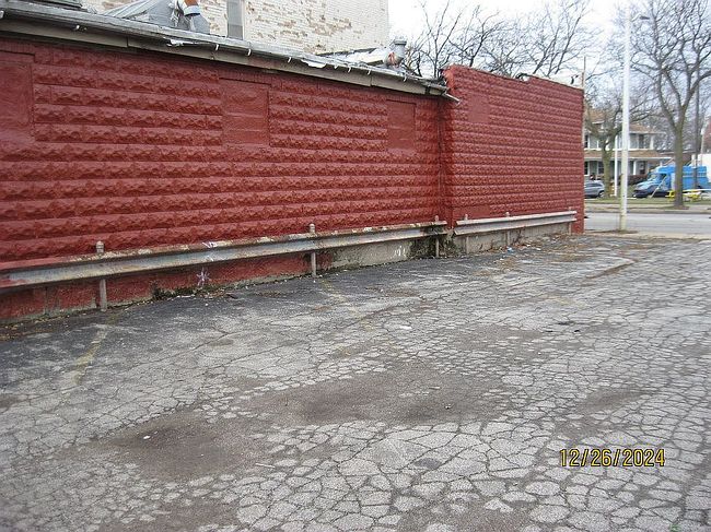 Image of 1023 Broadway St #3