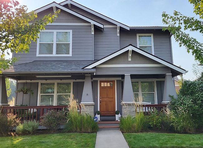 Image of 2711 Ne Great Horned Pl