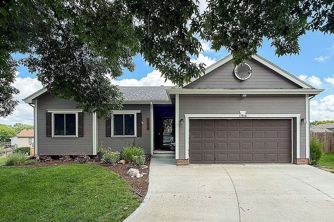Photo of 17816 Jacobs Cir