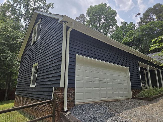 Image of 8913 Gosnell Dr