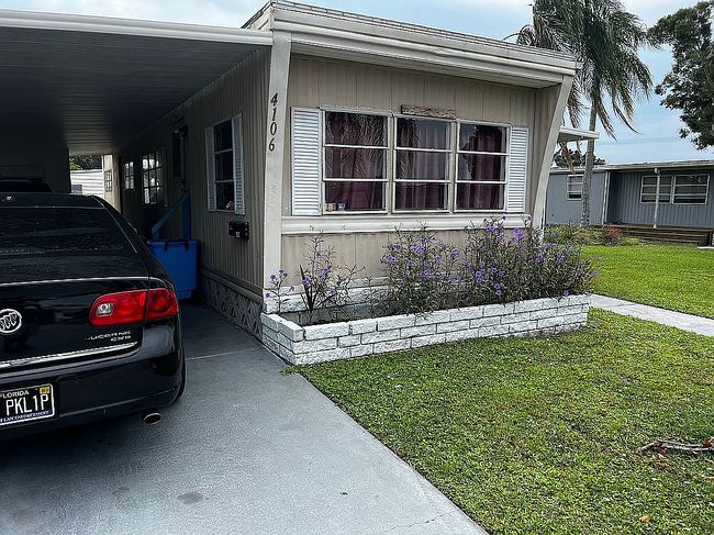 Photo of 4106 Rhine St, Sarasota, FL