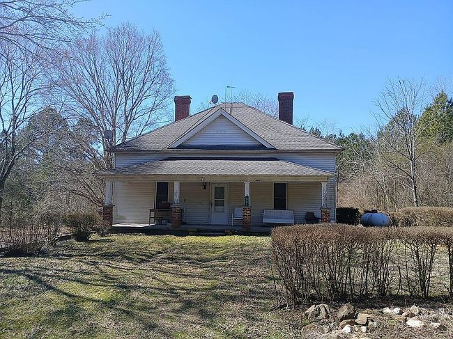 Photo of 981 State Highway 54 W, Chapel Hill, NC