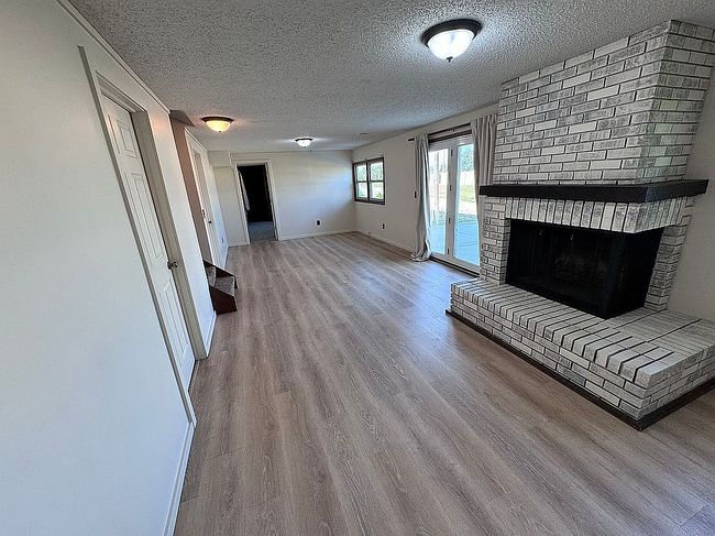 Photo of 1318 N Sandplum Ln, Wichita, KS