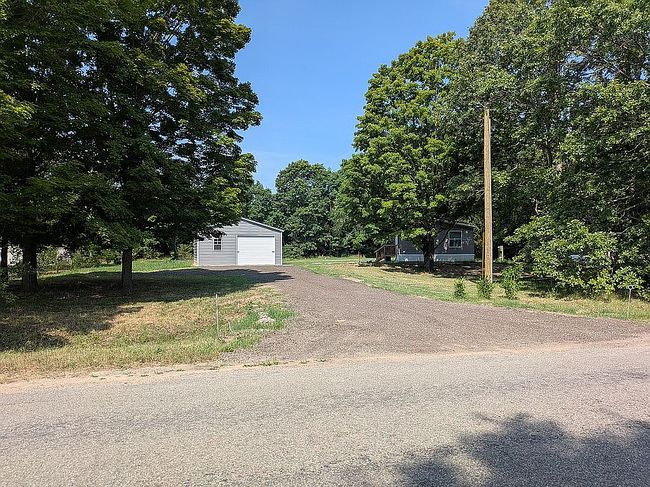 Photo of 370 68th St, South Haven, MI