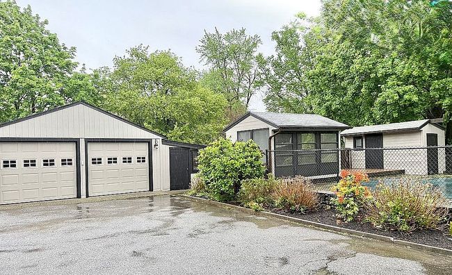 Photo of 105 S Quinsigamond Ave, Shrewsbury, MA