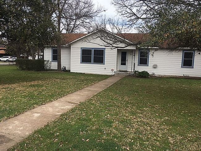Image of 630 Easley St