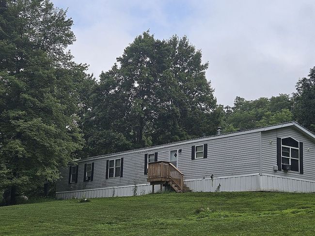 Photo of 275 Stonetown Rd, Rossiter, PA
