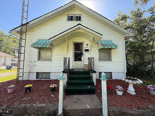 1504 Grove St, Eldorado, IL