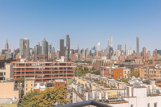 Photo of 2243 Jackson Ave #8D, Long Island City, NY