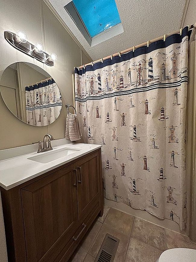 Image of 430 Post Rd #25