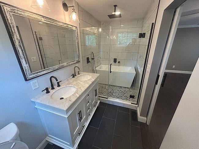 Photo of 2 Longview Ln, Kingsport, TN