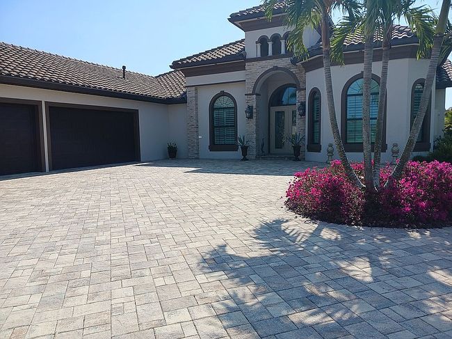 Additional photo 1 of property located at 8359 Serrano Cir