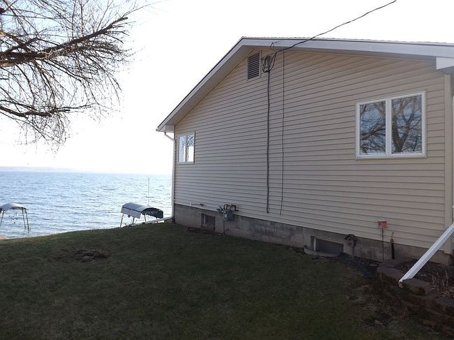 Photo of 239 Oak Tree Dr, Penn Yan, NY