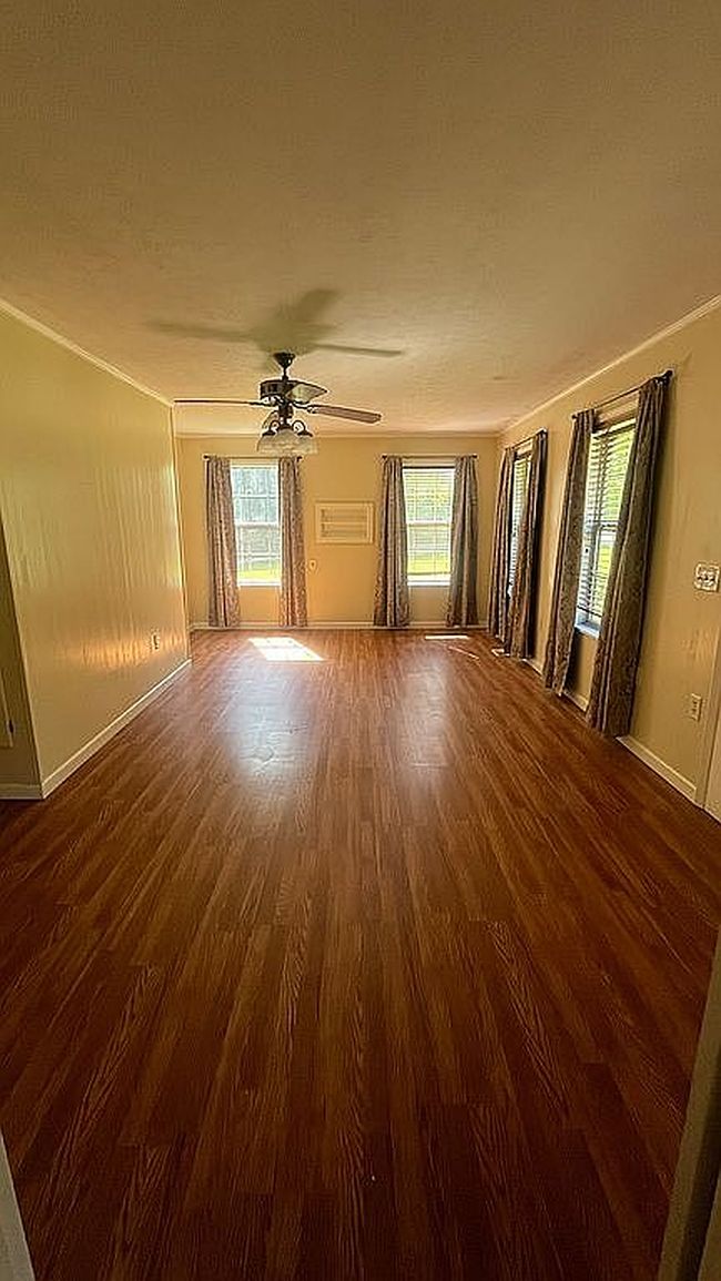 Photo of 1611 Muddy Creek Rd, Dandridge, TN