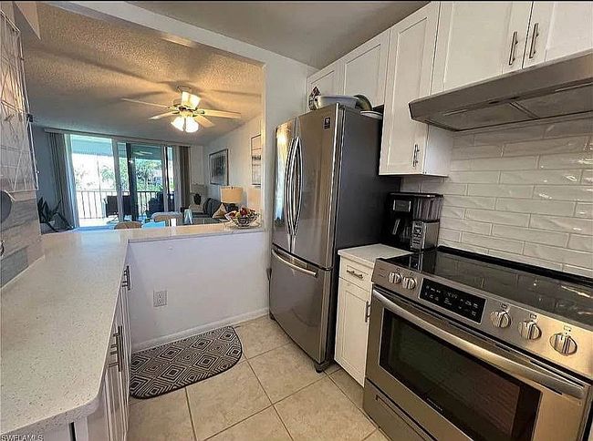 Photo of 200 Forest Lakes Blvd Apt 201, Naples, FL
