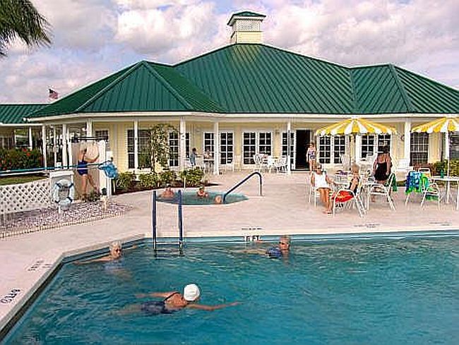Photo of 1884 Bar Harbor Dr, Fort Pierce, FL