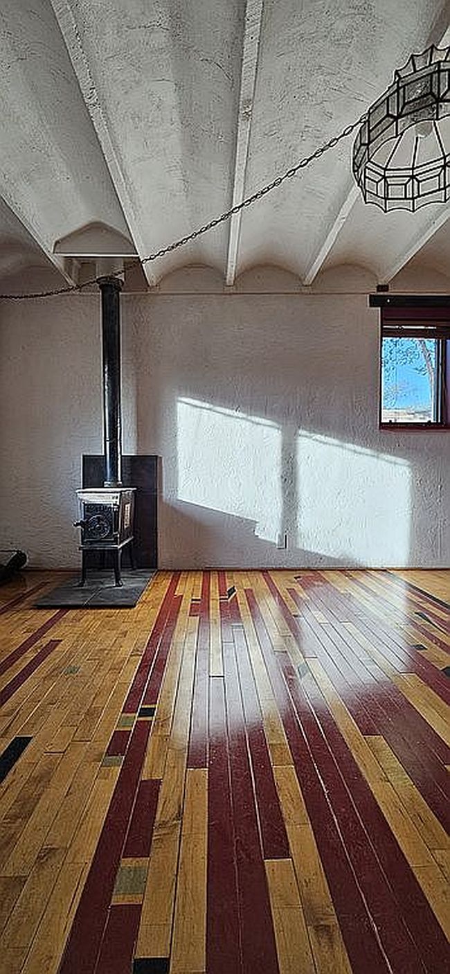 Image of 617 Paulin St