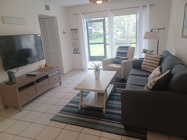 Photo of 5641 Midnight Pass Rd Apt 907