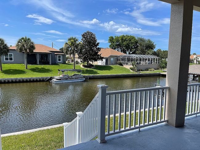 Image of 11 Cunningham Ln