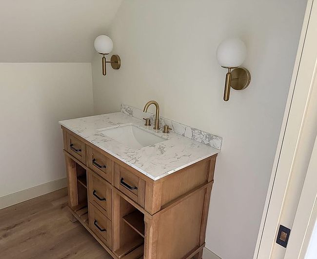 Photo of 230 N Lynn St, Osgood, IN