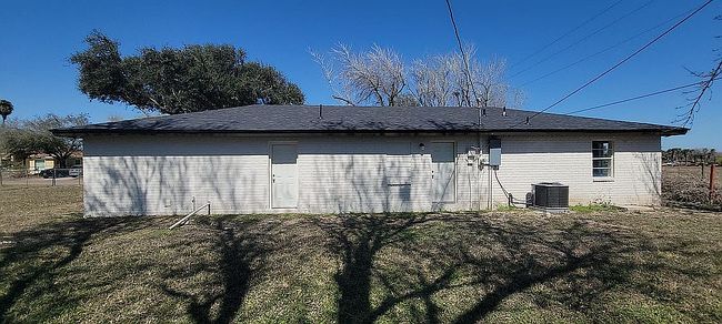 Image of 3044 E 24th St