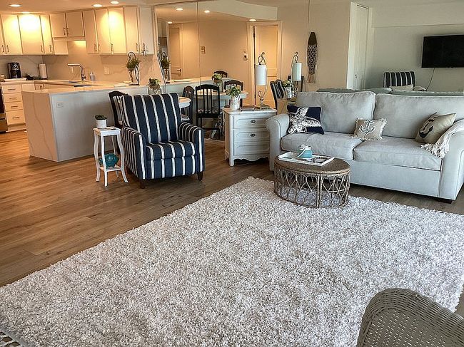 Image of 1159 S Harbor Dr Unit B1