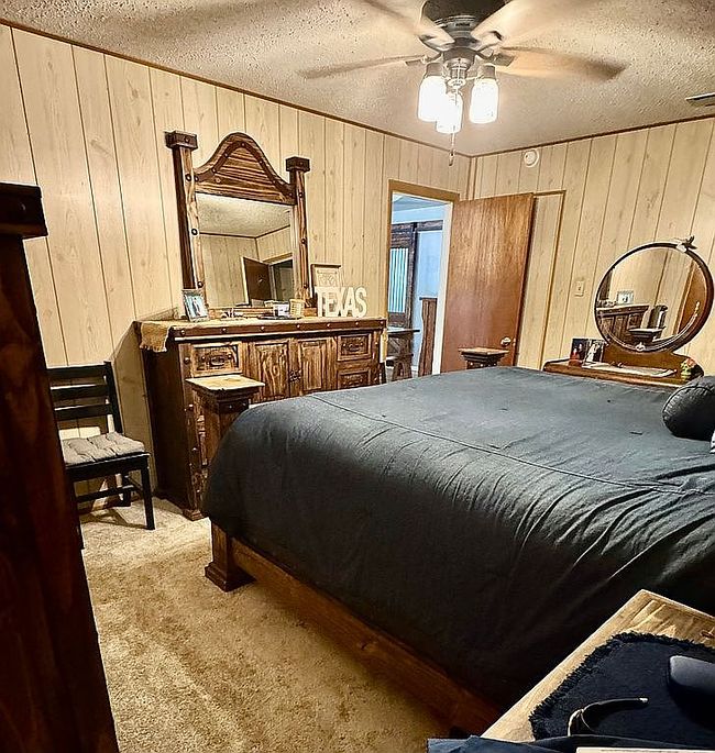Image of 922 Texas Ave