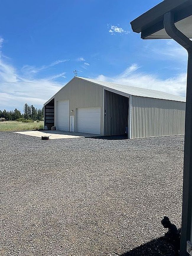 Photo of 12221 N Landt Farms Ln, Nine Mile Falls, WA