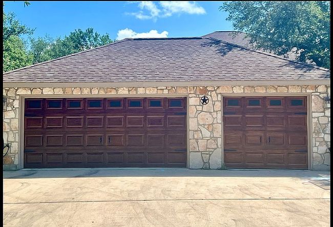 Additional photo 2 of property located at 30184 Bridlegate Dr