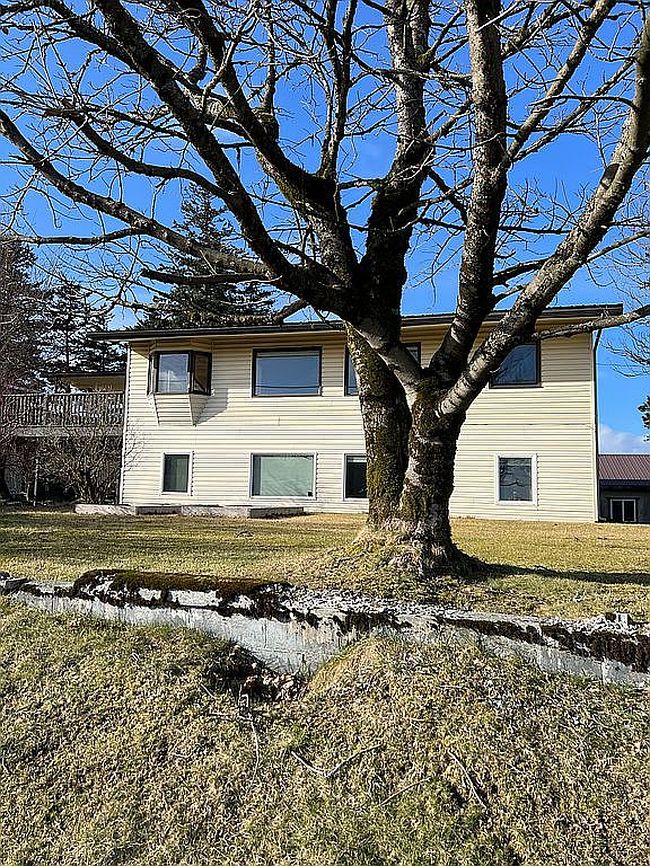 3303 Mill Bay Rd, Kodiak, AK