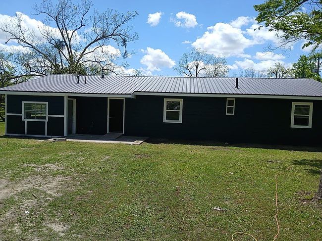 Image of 210 W Graham St