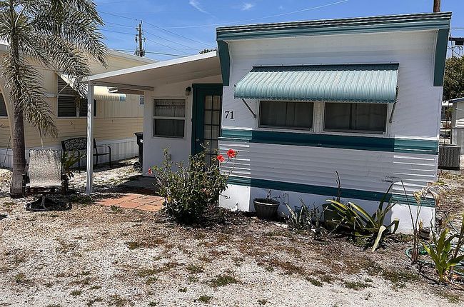 Photo of 71 Park Ave, Venice, FL