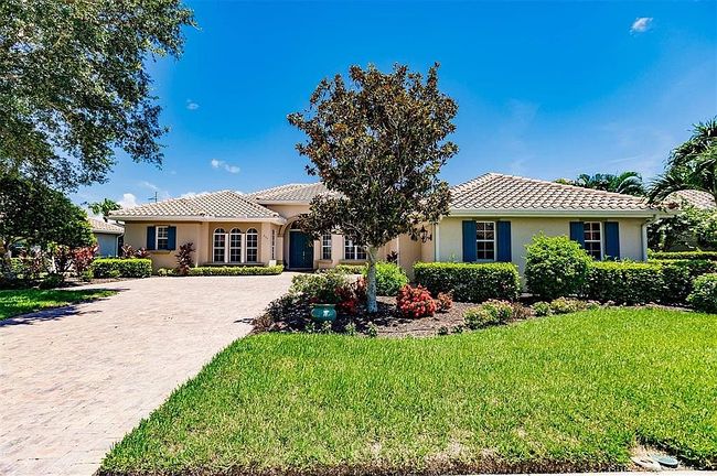 Image of 225 Pesaro Dr
