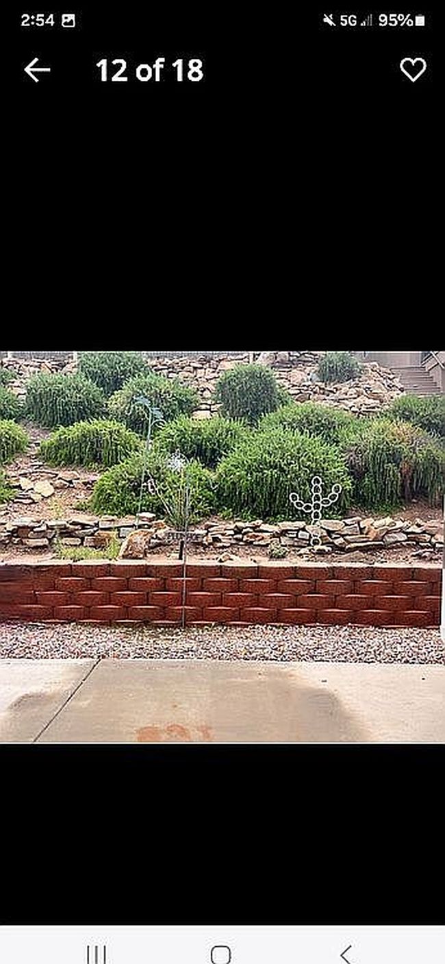 Photo of 103 Overlook Ln, Hurricane, UT