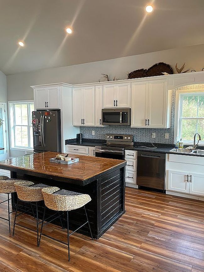 Additional photo 3 of property located at 500 Cotton Chaudoin Rd