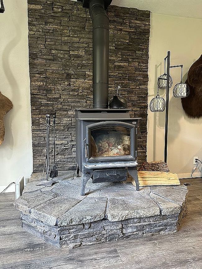 Image of 1815 Hillside Ct