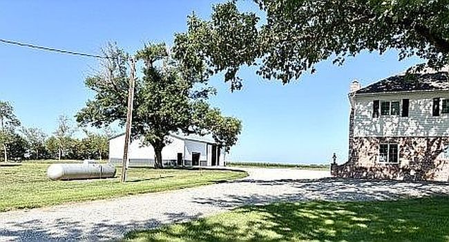 Photo of 22796 Sw 89th Rd, Beatrice, NE