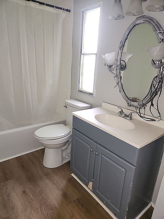 Image of 7 Andieange Cir