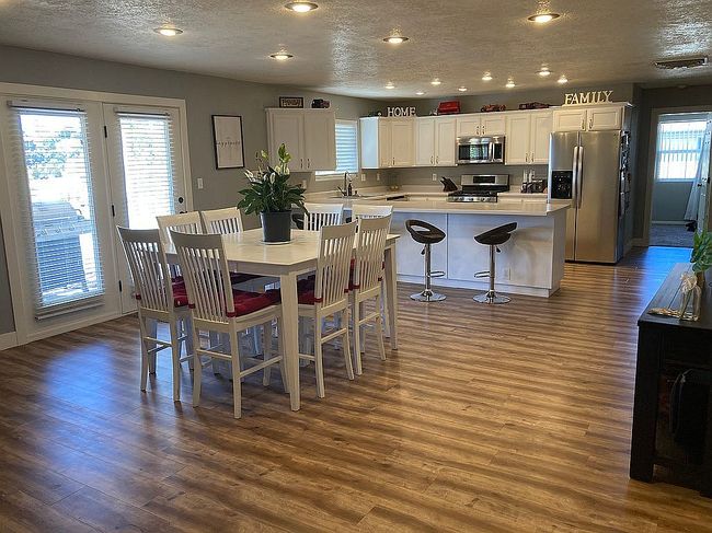 Photo of 1134 S Interstate Dr, Cedar City, UT
