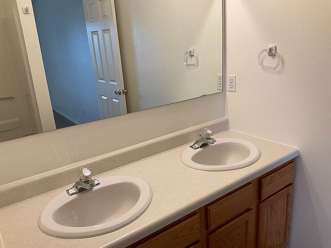 Photo of 480 1/2 Aspen Grove Dr, Clifton, CO