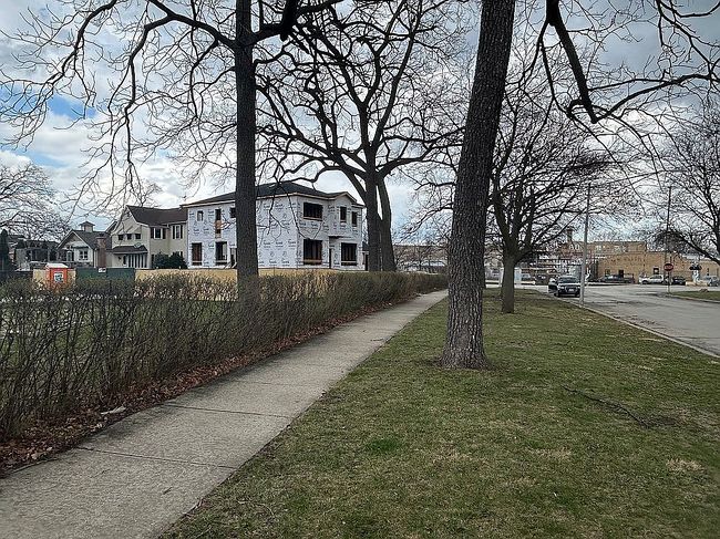 Image of 6144 N Nickerson Ave