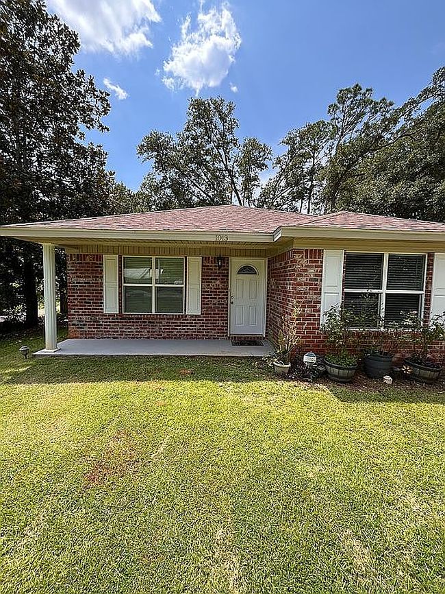 Preview of property located at 1013 E 23rd Ave